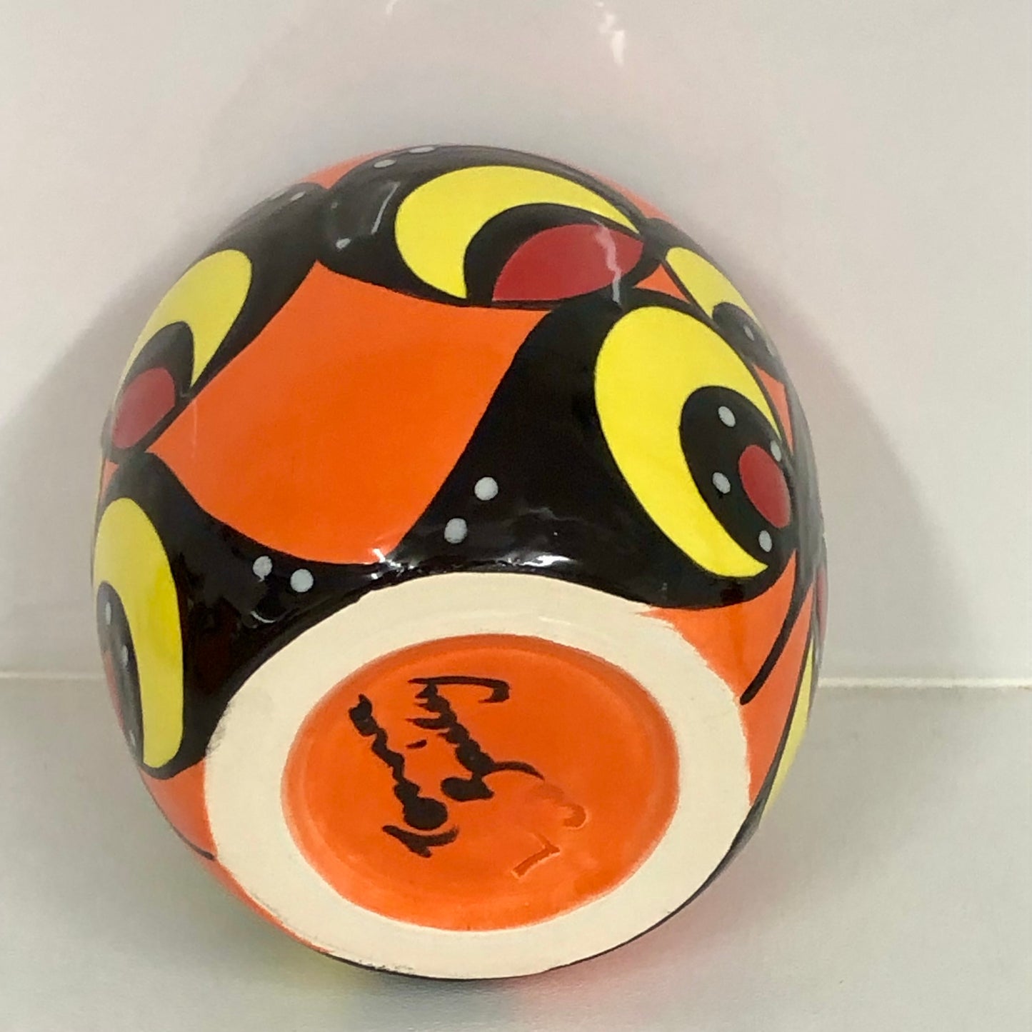 Circle Butterfly Vase Six